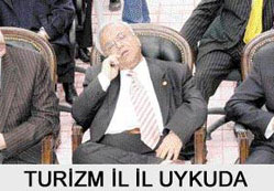 Bakan uyudu, bürokratları bakakaldı