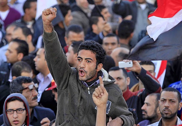 Göstericilere ateş açıldı