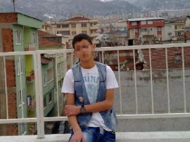 Platonik aşık kendini astı