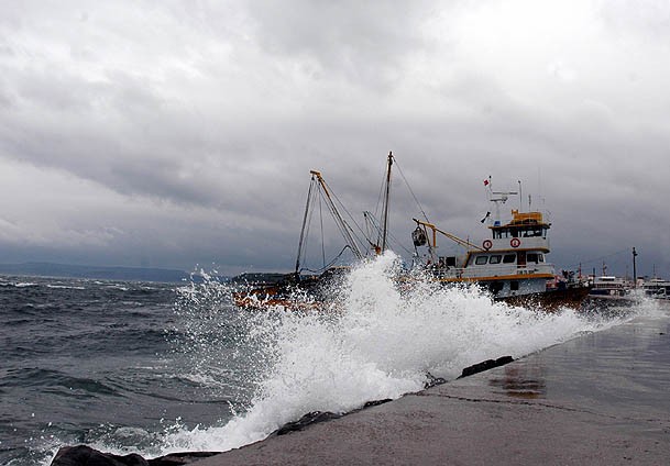 Ege'de fırtına uyarısı