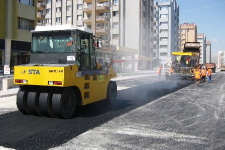 Karapınar'da asfalt çalışmaları