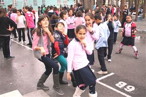 Okul zili Gangnam Style oldu