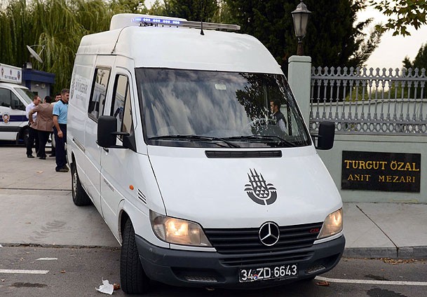 Özal'ın naaşında 'kadmiyum ve DDT' bulgusu