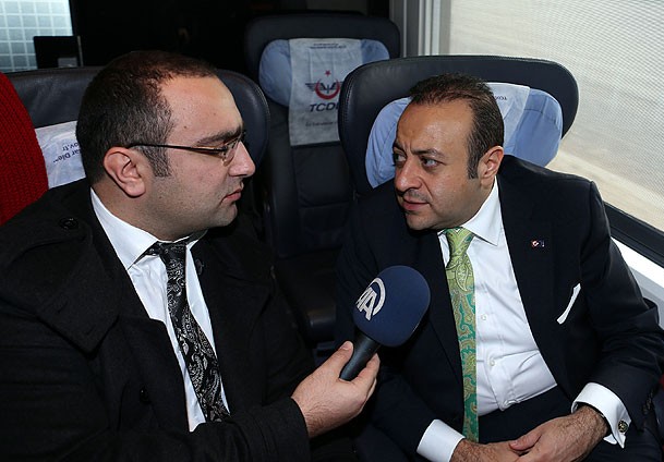 Vize kuyruklarına çözüm bekliyoruz