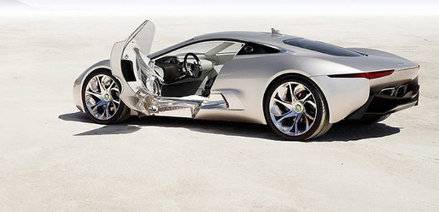 Jaguar hibrit süper otomobilden vazgeçti