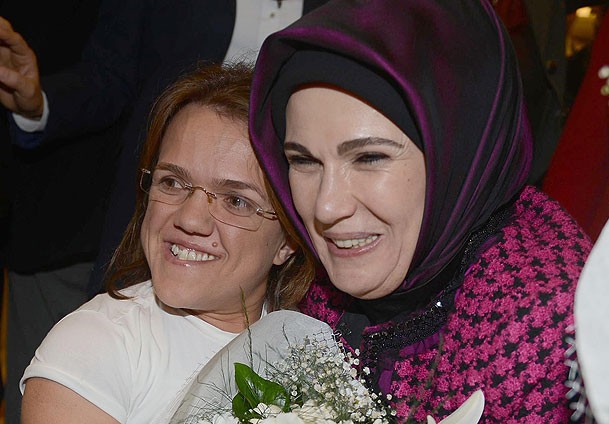 ''Sevgimiz'' engelleri ortadan kaldıracak