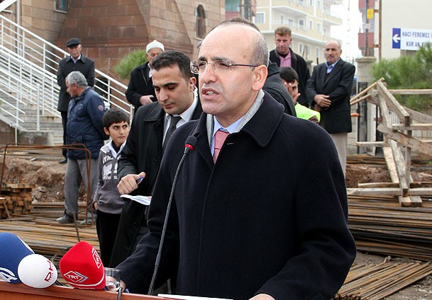 Sunulmadı ki rafa kaldırılsın