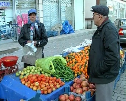 40 yıllık pazarcı hem de kadın