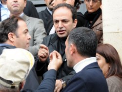 PKK Baydemir'in yeğenini kaçırdı