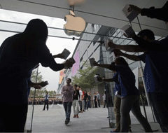iPhone 5 satışları Çin'de rekor kırdı