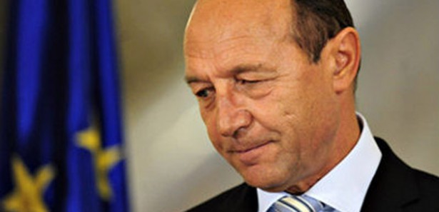 Önce 'domuz' dedi, sonra görev verdi