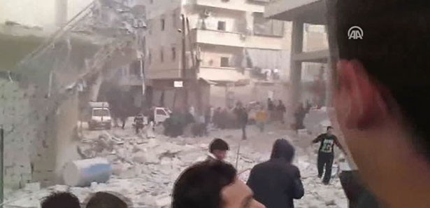 Muhalifler Esed'in füze deposunu ele geçirdi