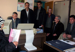 İşlerini hizmetli yapıyor