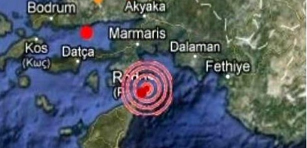 Marmamis'te turizmcileri 'yanardağ' vurdu