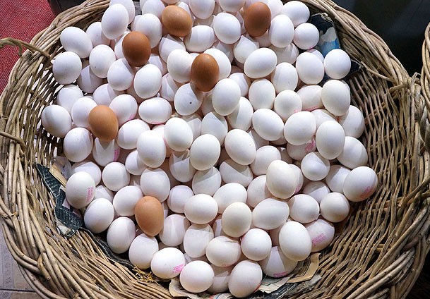 Bakkal amca yumurta satamayacak