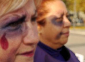 Şiddetle mücadelenin ''kitabını yazdılar''