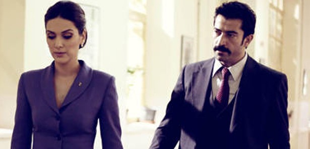 Bergüzar Korel'e jandarma yardım etti