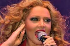 Hadise'den 21 Aralık indirimi