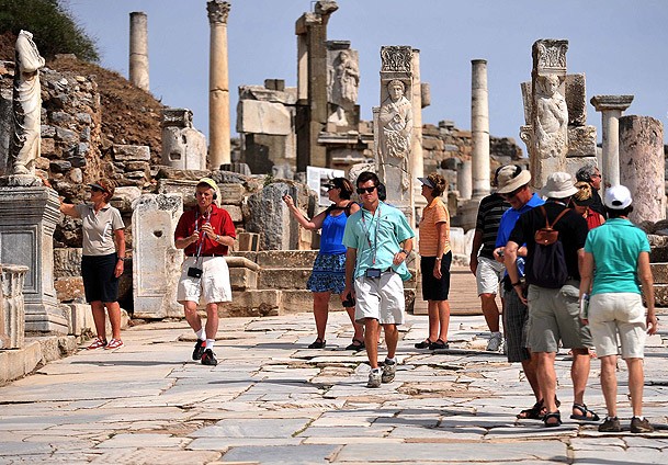 Turizmde 2013 hedefi yüzde 5 büyüme