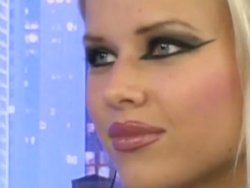 Adnan Oktar ateist Anita'yı dine döndürüyor