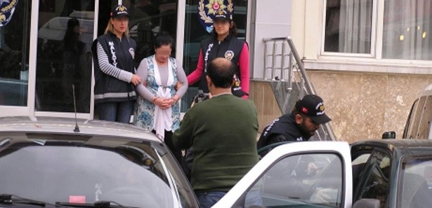 Kadın zanlının 48 sabıka kaydı çıktı