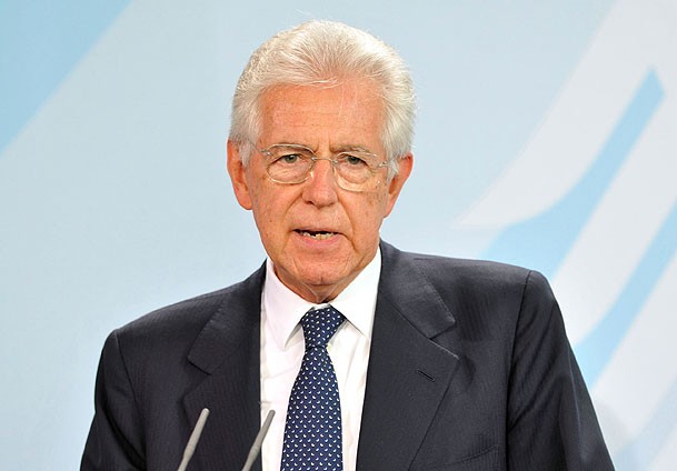 Monti istifasını sundu