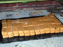 Elazığ'da 100 kilogram esrar ele geçirildi