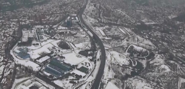 Karlı İstanbul'a bir de havadan bakın!
