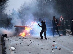 Gözaltındakiler serbest