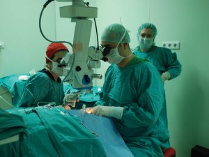 Kopan parmağı 8 saat sonra dikildi