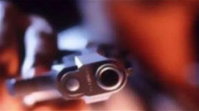 Cezaevi firarisi polisle çatıştı