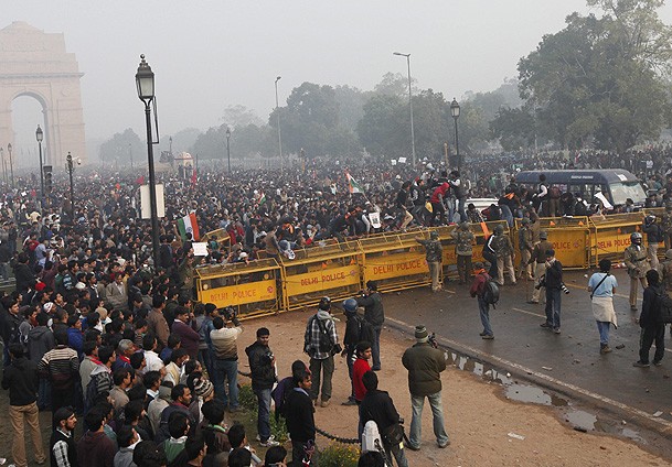 Hindistan'da öfke büyüyor