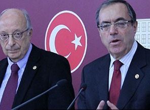 CHP: AKP başkanlık sistemi önerisini geri çeksin