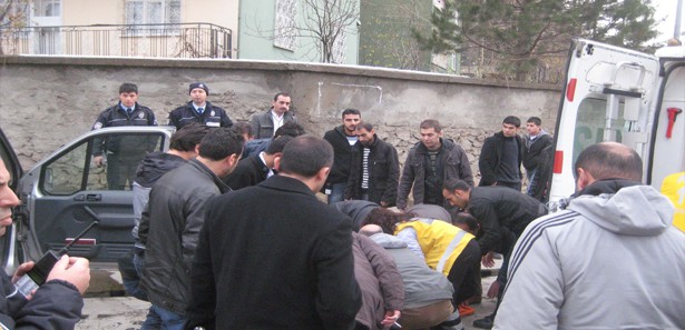 Kadıköy'de gaspçı desteği