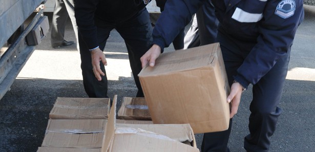 Adana'da sahte rakı operasyonu