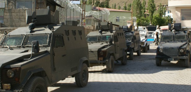 Şemdinli'de operasyon hareketliliği