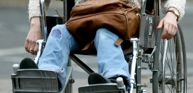 Asansör çalınınca evini satmak zorunda kaldı