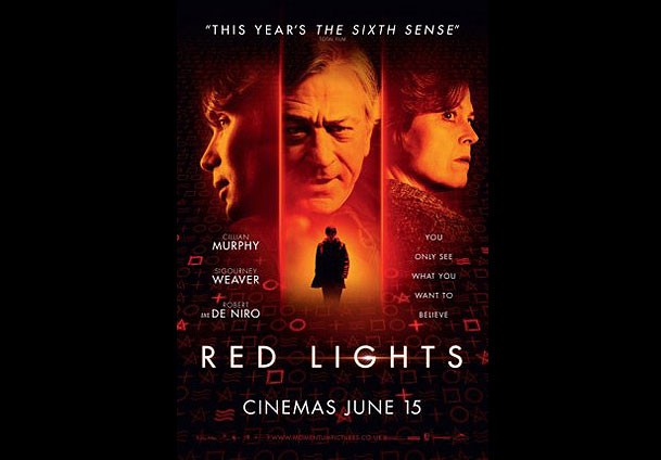 Oscar ödüllü Robert De Niro medyum oluyor