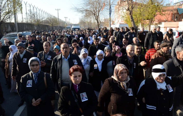 Şerafettin Elçi'ye veda