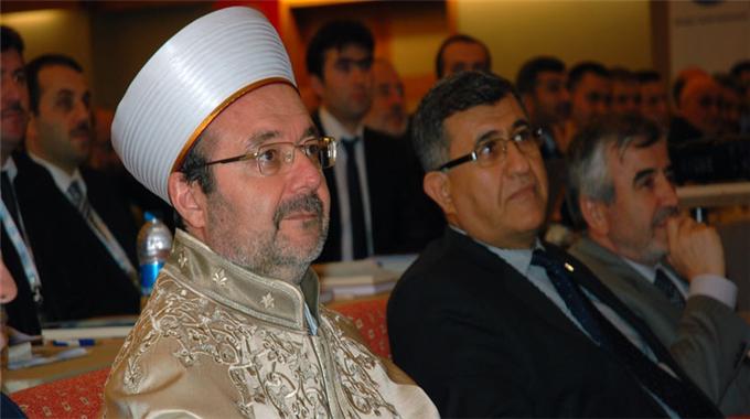 Halkın %72’si kendisini dindar görüyor