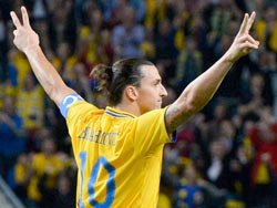 İbrahimovic ülkesini finallere taşıdı