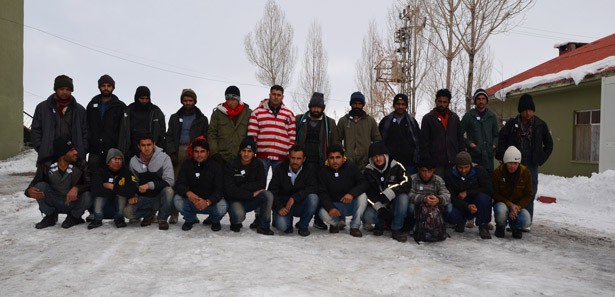 Mehmetçikten göz yaşartan davranış