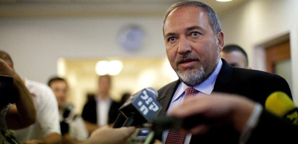 Küstah Liberman'a bir şok daha