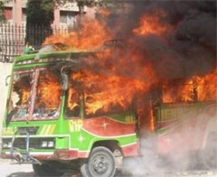 İran'dan Pakistan'a kınama