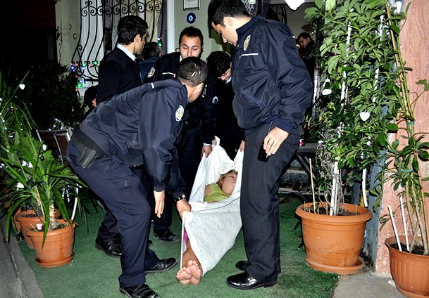 Fatih'te 23 kişi ölümden döndü