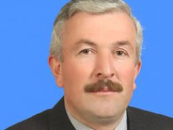 Kredi çekip belediyenin borcunu ödedi