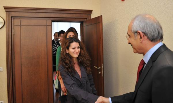Kılıçdaroğlu ODTÜ'lü öğrencileri kabul etti