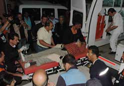 kaldırımda oturma yüzünden çatışma