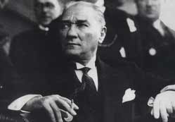 Atatürk'ün sema yaptığı iddia edildi