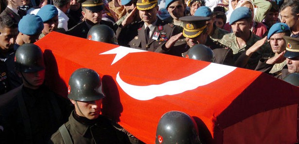 8 şehit polis memurunun anısına 8 kütüphane